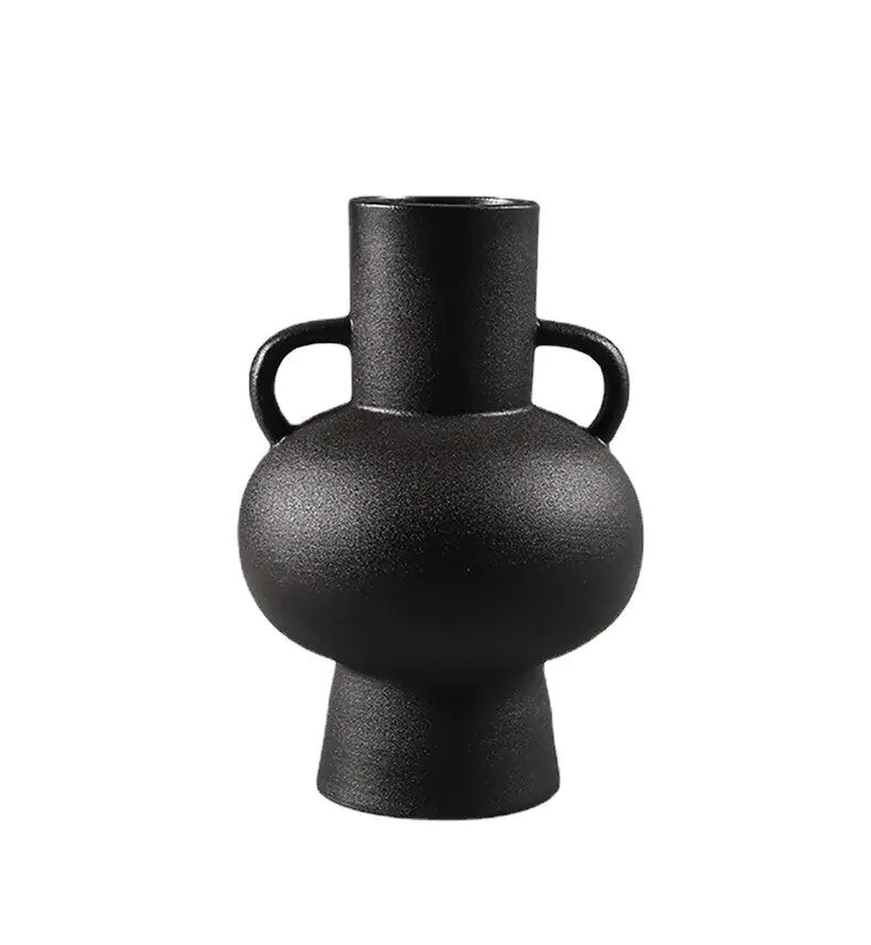 Taufora Halil - Minimalist Ceramic Vases